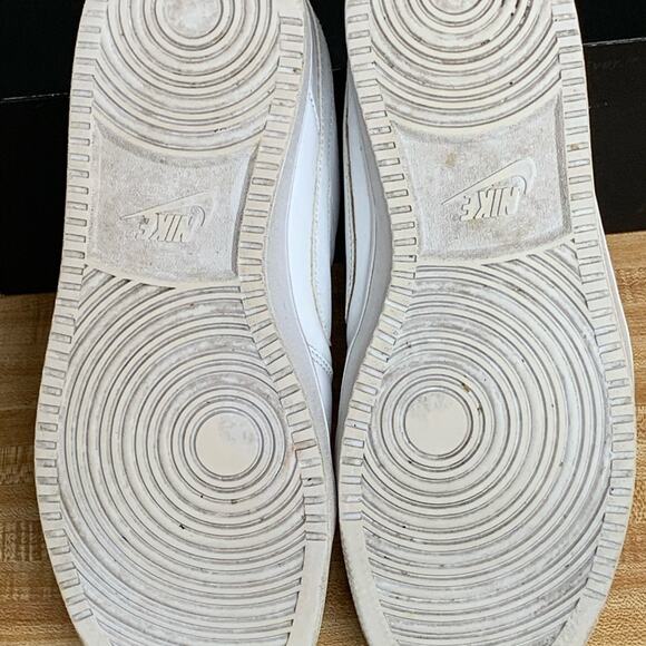 CLASSIC NIKE BACKBOARD II ALL WHITE MENS SHOES SIZE 12 NICE main image 5